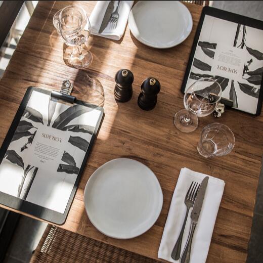 酒店視覺形象識別系統(tǒng)VI設(shè)計(jì)合同范本